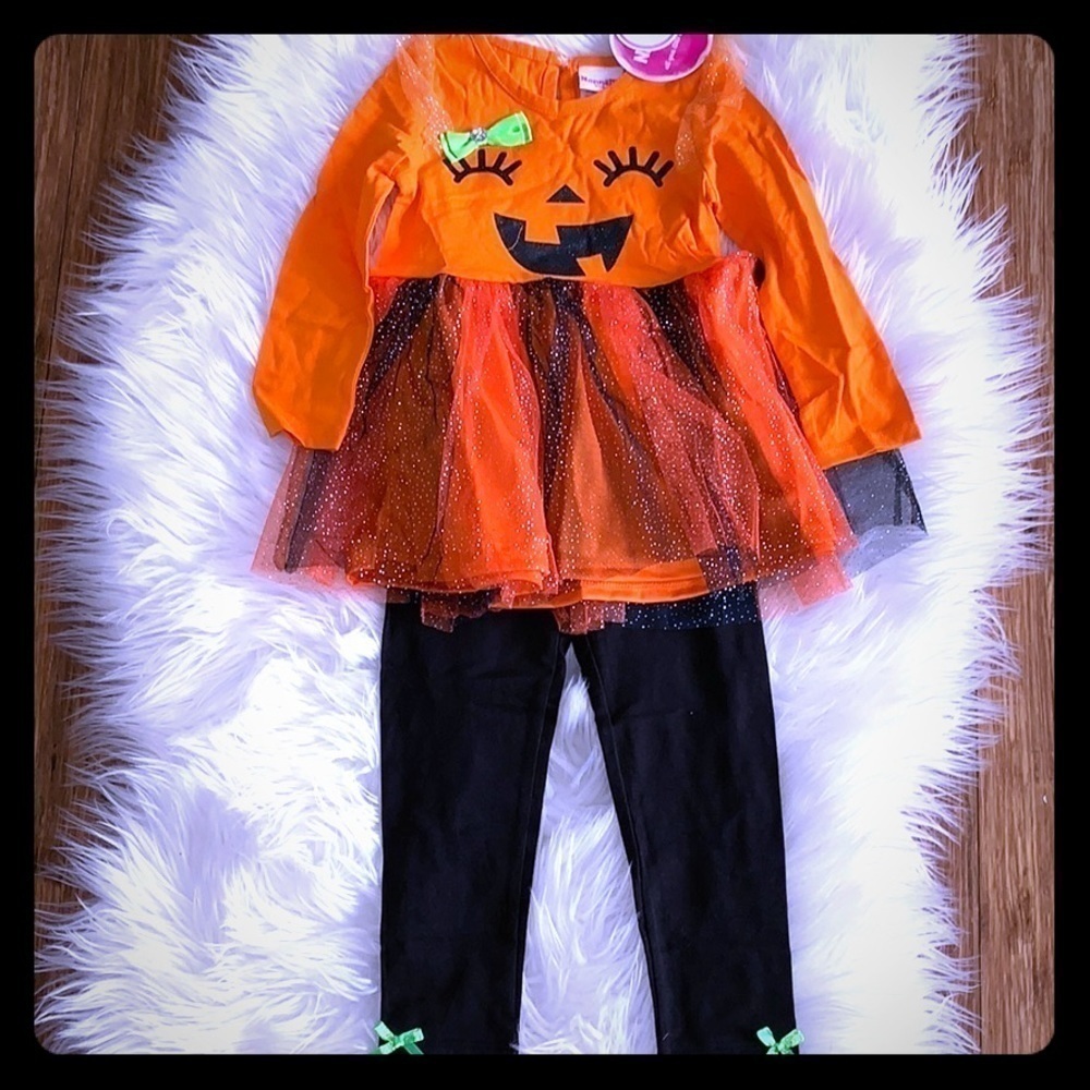 Smiley Pumpkin Ruffle Tunic with Leggings Set